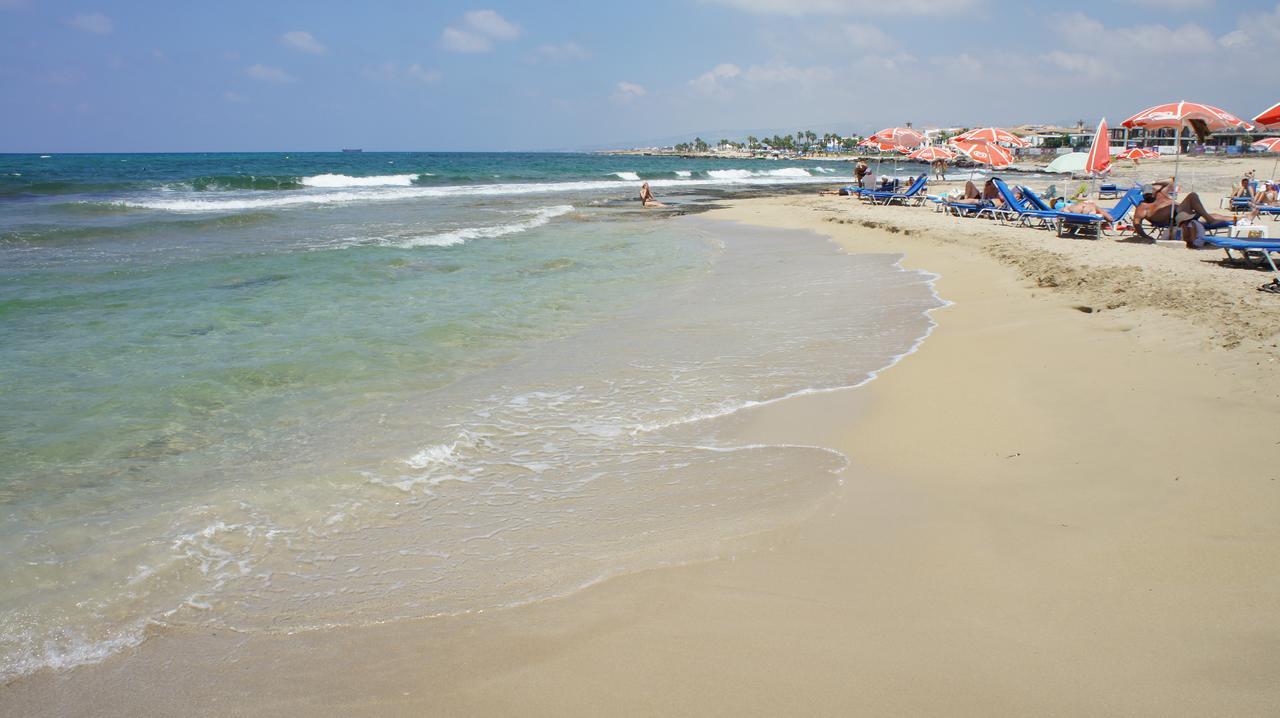 Townhouse Queens Gardens Paphos Extérieur photo